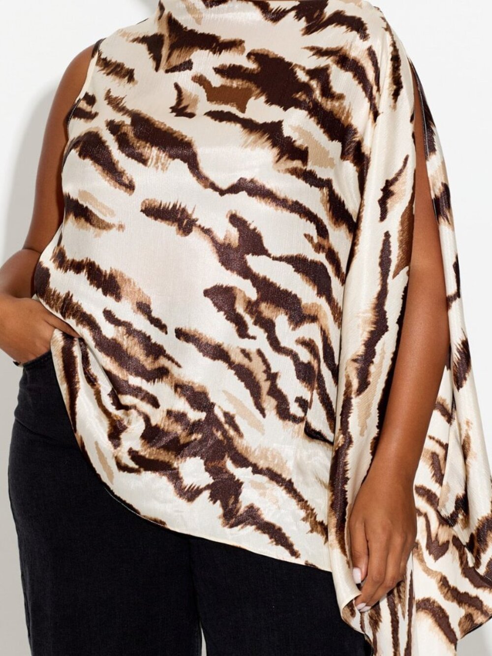 Multicolor Casual Women's Plus Size Animal Print Asymmetrical Batwing Top